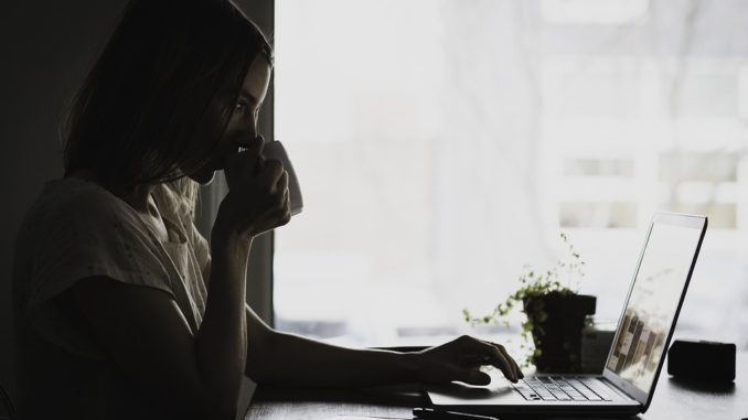 How to add a local DNS entry